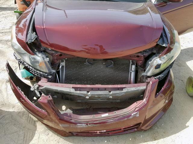 1HGCP2F46CA206468 - 2012 HONDA ACCORD LXP BURGUNDY photo 7