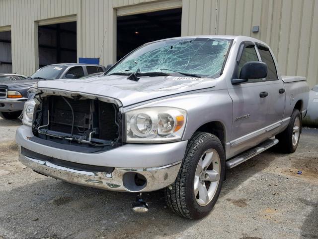 1D7HA18P17S131532 - 2007 DODGE RAM 1500 S SILVER photo 2