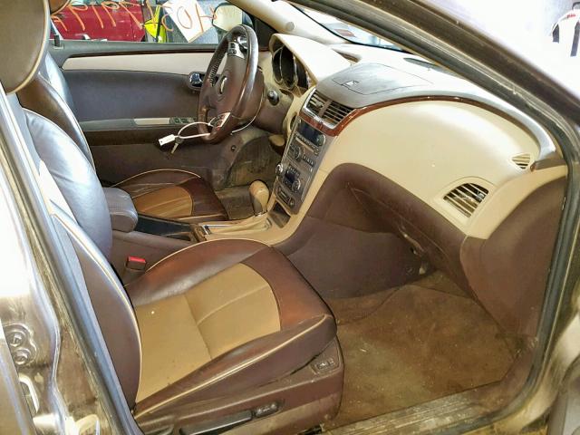 1G1ZE5EB6AF238698 - 2010 CHEVROLET MALIBU LTZ 灰色 照片 5