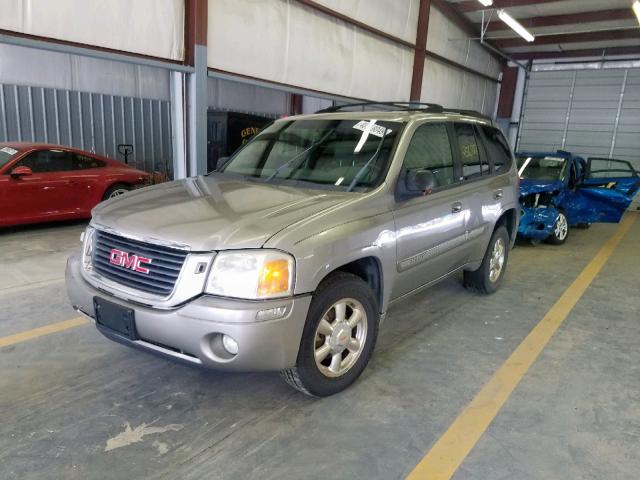 1GKDT13S822115811 - 2002 GMC ENVOY SILVER photo 2