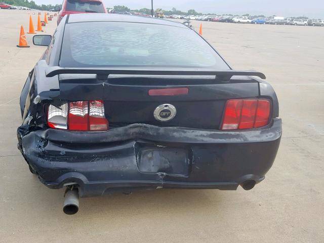 1ZVHT82H055136504 - 2005 FORD MUSTANG GT BLACK photo 9