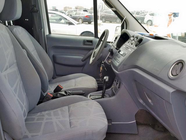 NM0LS6AN8DT134809 - 2013 FORD TRANSIT CO WHITE photo 5