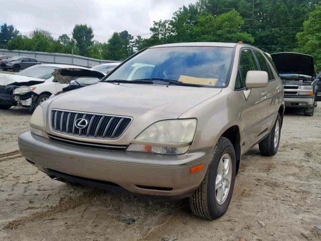 JTJGF10U010100927 - 2001 LEXUS RX GOLD photo 2