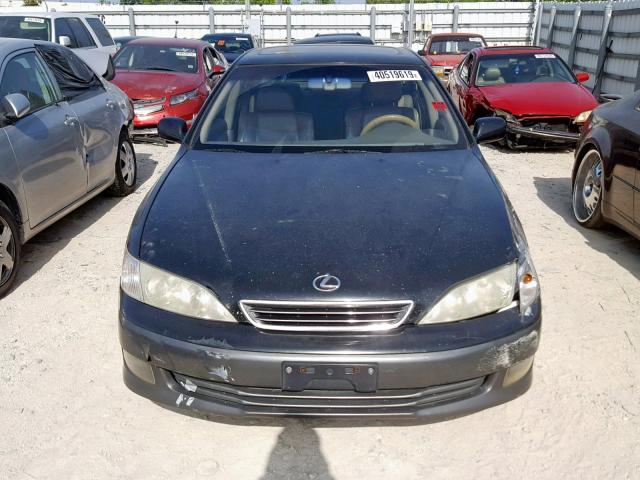 JT8BF28G9Y5079203 - 2000 LEXUS ES 300 BLACK photo 9