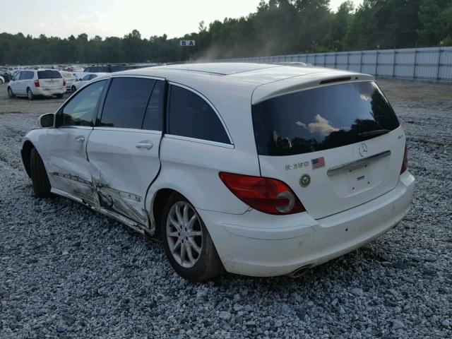 4JGCB65EX7A054646 - 2007 MERCEDES-BENZ R 350 WHITE photo 3