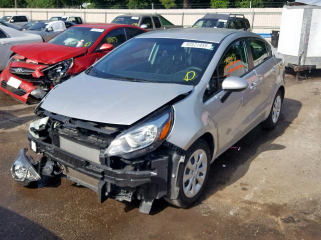 KNADM4A30H6048576 - 2017 KIA RIO LX SILVER photo 2