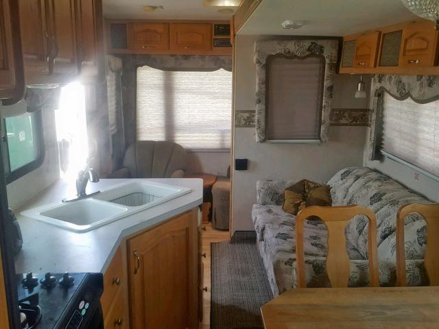 4N155322960125363 - 2006 ARCTIC CAT FIFTH WHEE WHITE photo 6