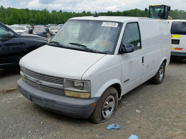 1GCDM19W01B139876 - 2001 CHEVROLET ASTRO WHITE photo 2