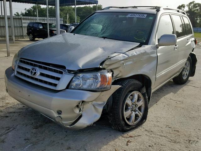 JTEDP21A650050937 - 2005 TOYOTA HIGHLANDER SILVER photo 2