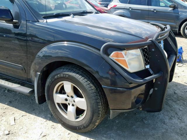 1N6AD07U47C426961 - 2007 NISSAN FRONTIER C BLACK photo 9