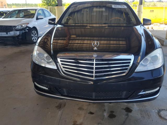 WDDNG7BB3AA291653 - 2010 MERCEDES-BENZ S 550 BLACK photo 9