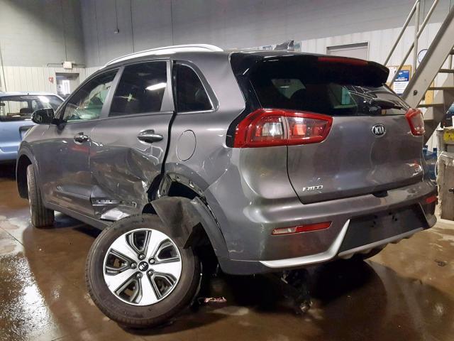 KNDCC3LC3H5089928 - 2017 KIA NIRO EX GRAY photo 3