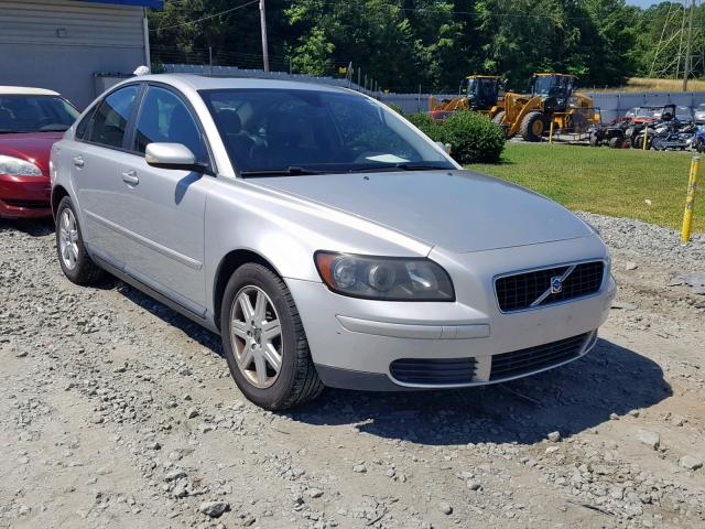 YV1MS382362219058 - 2006 VOLVO S40 2.4I SILVER photo 1