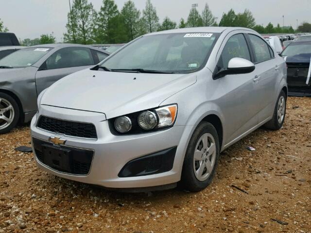 1G1JA5SH1E4235341 - 2014 CHEVROLET SONIC LS 银色 照片 2