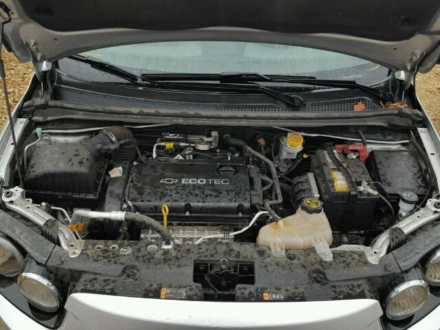 1G1JA5SH1E4235341 - 2014 CHEVROLET SONIC LS 银色 照片 7