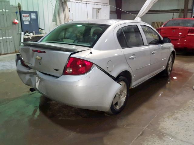 1G1AL55F967708388 - 2006 CHEVROLET COBALT LT SILVER photo 4