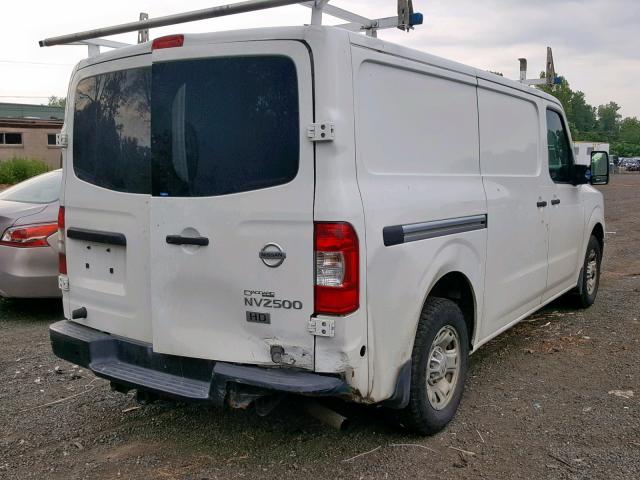 1N6AF0KY3FN805506 - 2015 NISSAN NV 2500 WHITE photo 4