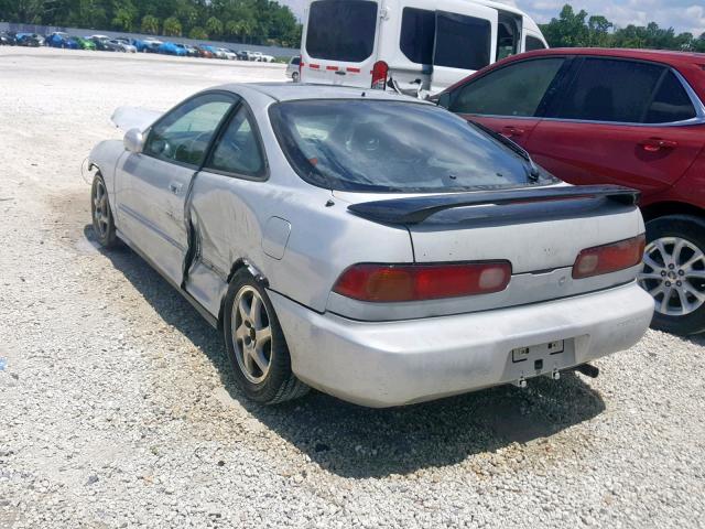 JH4DC4465TS018662 - 1996 ACURA INTEGRA SE SILVER photo 3