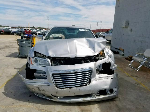 2C3CCACG6CH221707 - 2012 CHRYSLER 300 LIMITE SILVER photo 9