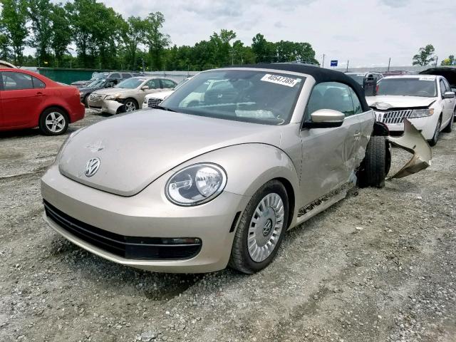 3VW507AT5GM803513 - 2016 VOLKSWAGEN BEETLE S/S TAN photo 2