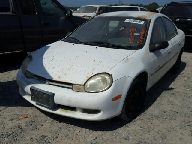 1B3ES46C3YD851045 - 2000 DODGE NEON BASE WHITE photo 2