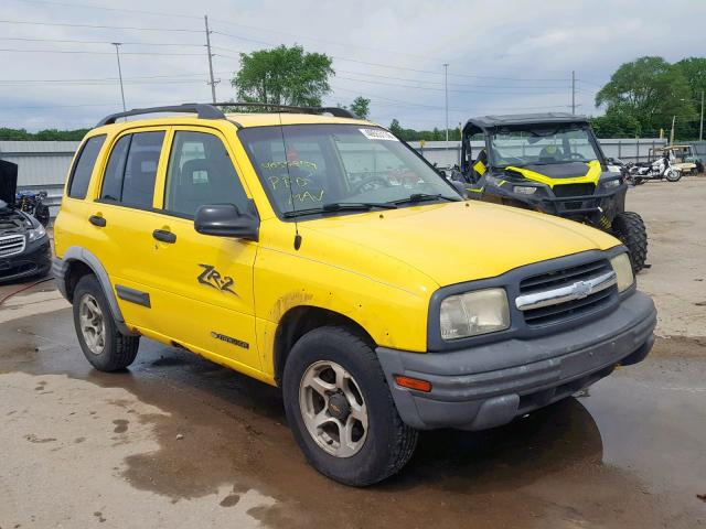 2CNBJ734626954397 - 2002 CHEVROLET TRACKER ZR YELLOW photo 1