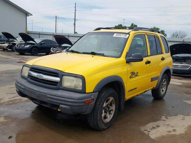 2CNBJ734626954397 - 2002 CHEVROLET TRACKER ZR YELLOW photo 2