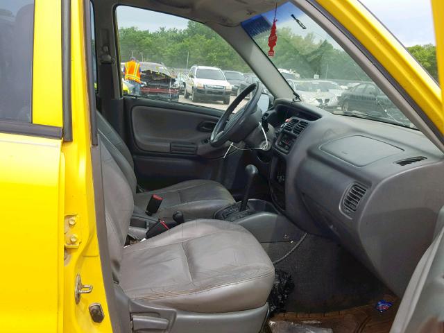 2CNBJ734626954397 - 2002 CHEVROLET TRACKER ZR YELLOW photo 5