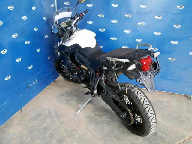 SMTE06BF7D1585529 - 2013 TRIUMPH MOTORCYCLE TIGER 800X BLACK photo 3