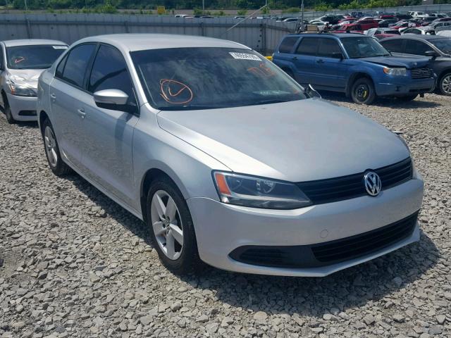 3VWLL7AJ1BM073914 - 2011 VOLKSWAGEN JETTA TDI SILVER photo 1