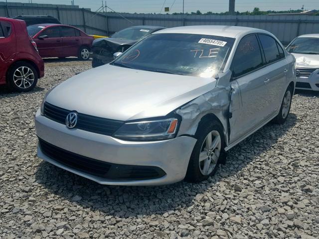 3VWLL7AJ1BM073914 - 2011 VOLKSWAGEN JETTA TDI SILVER photo 2