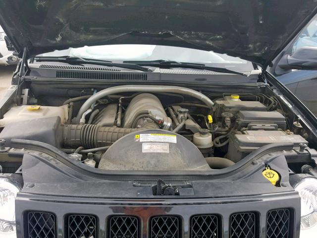 1J8HR78388C241355 - 2008 JEEP GRAND CHER BLACK photo 7