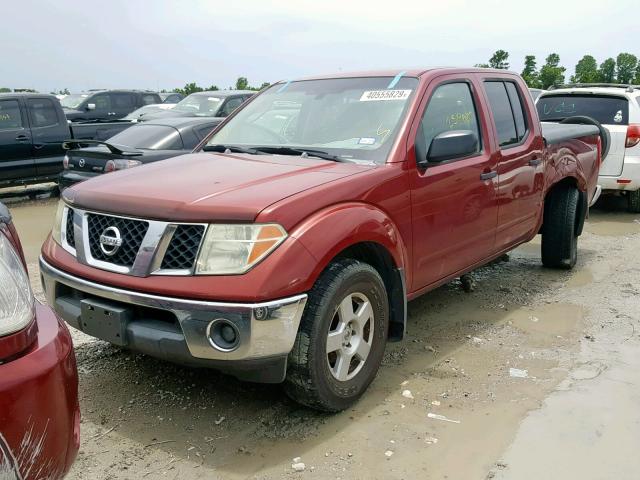 1N6AD07U56C446084 - 2006 NISSAN FRONTIER C RED photo 2