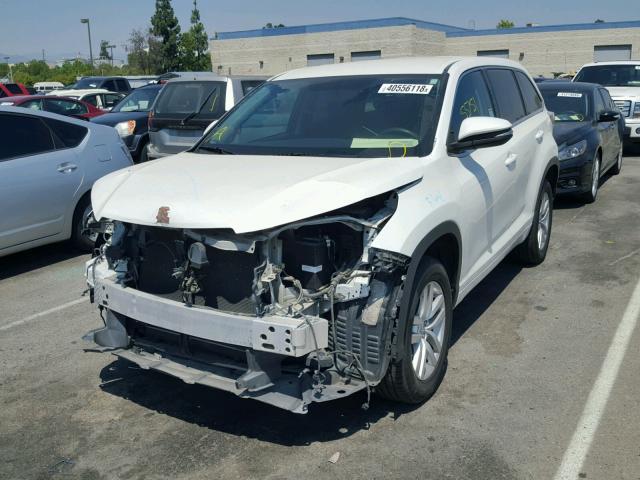 5TDZKRFH0FS092610 - 2015 TOYOTA HIGHLANDER WHITE photo 2