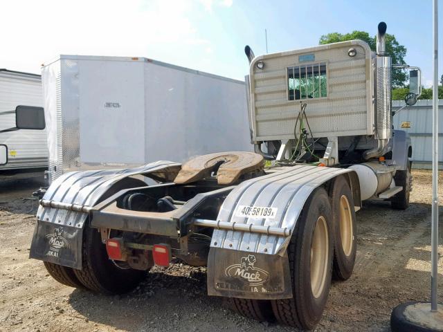 1M2AJ06Y95N001653 - 2005 MACK 600 CHN600 GRAY photo 4