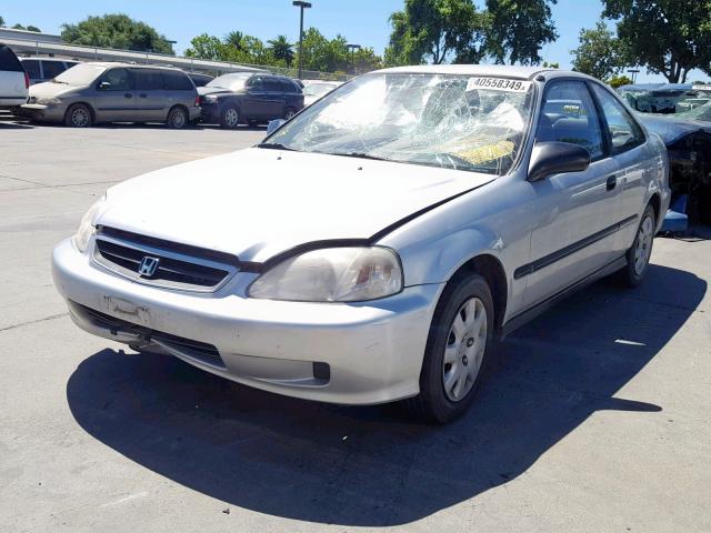 1HGEJ6226YL109983 - 2000 HONDA CIVIC DX SILVER photo 2