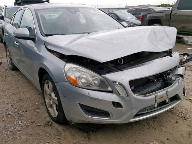 YV1612FS1D1213805 - 2013 VOLVO S60 T5 SILVER photo 1