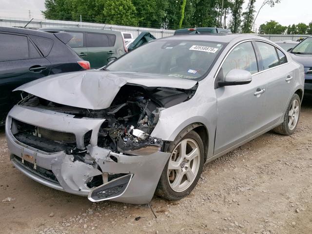 YV1612FS1D1213805 - 2013 VOLVO S60 T5 SILVER photo 2