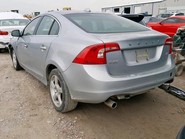 YV1612FS1D1213805 - 2013 VOLVO S60 T5 SILVER photo 3