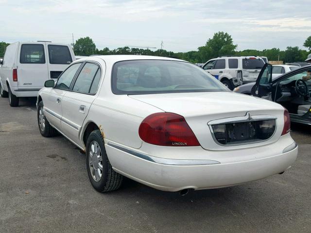 1LNHM97VX2Y683368 - 2002 LINCOLN CONTINENTA WHITE photo 3