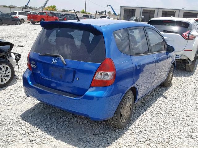 JHMGD37427S044740 - 2007 HONDA FIT BLUE photo 4