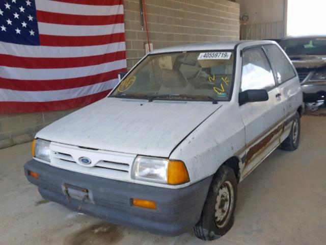 KNJPT06H0L6133228 - 1990 FORD FESTIVA L WHITE photo 2