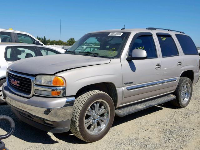 1GKEC13V45J250079 - 2005 GMC YUKON SILVER photo 2