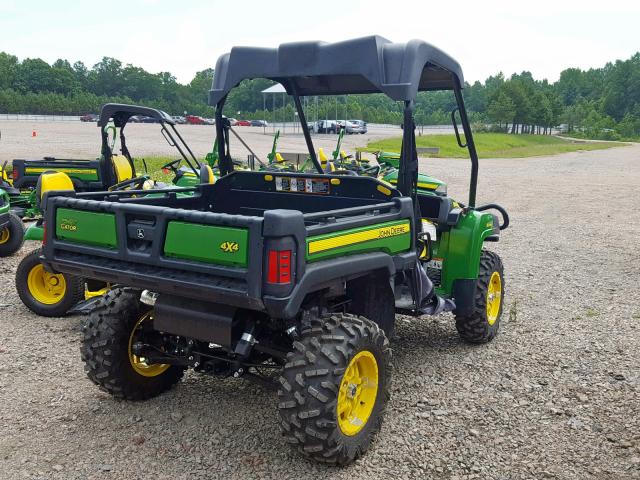 1M0825EAVJM010569 - 2018 JOHN DEERE GATOR 4X4 GREEN photo 4