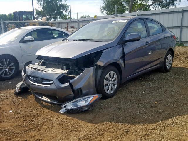 KMHCT4AE6HU297989 - 2017 HYUNDAI ACCENT SE GRAY photo 2