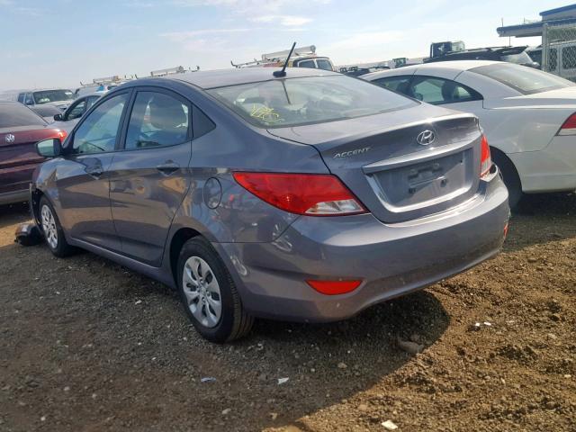 KMHCT4AE6HU297989 - 2017 HYUNDAI ACCENT SE GRAY photo 3