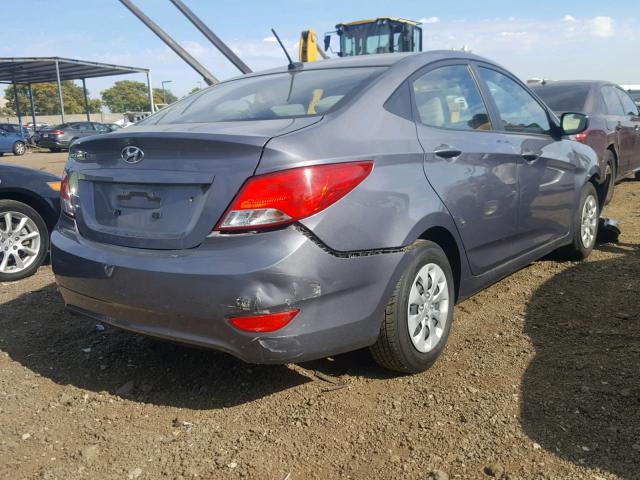 KMHCT4AE6HU297989 - 2017 HYUNDAI ACCENT SE GRAY photo 4