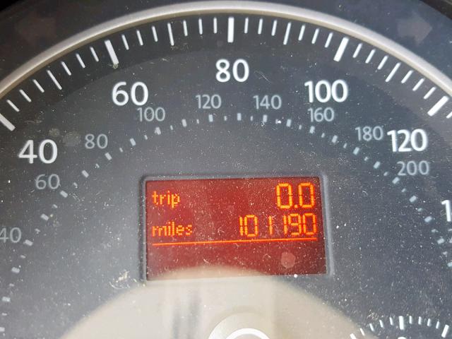 3VWPW3AG9AM017952 - 2010 VOLKSWAGEN NEW BEETLE 黑色 照片 8