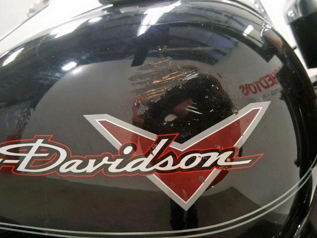 1HD1FB434AB666236 - 2010 HARLEY-DAVIDSON FLHR BLACK photo 17