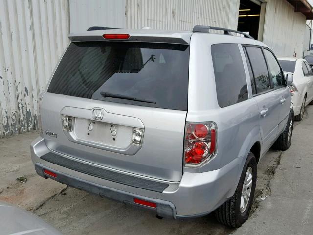 5FNYF28278B025252 - 2008 HONDA PILOT VP SILVER photo 4